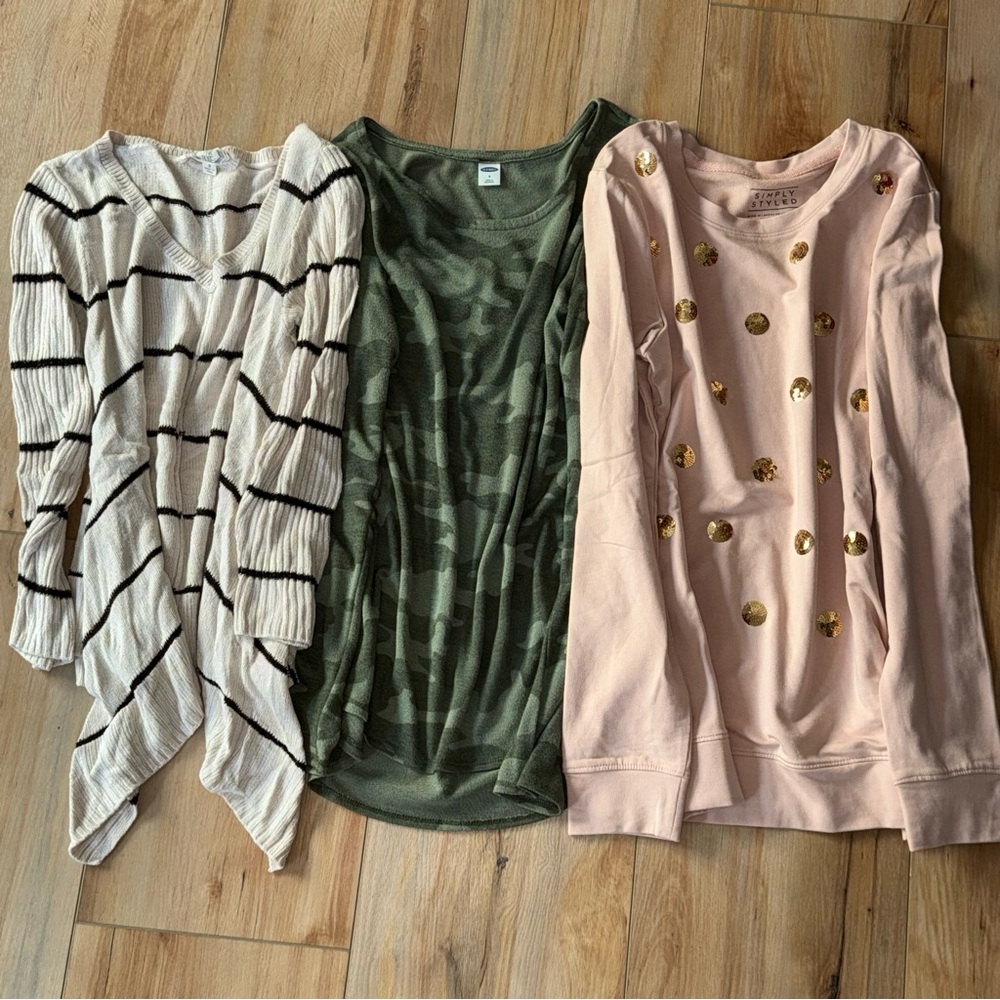 Pink Rose Beige Black Green Camo Polka Dot Knit Tops Set of 3 Women’s s Small